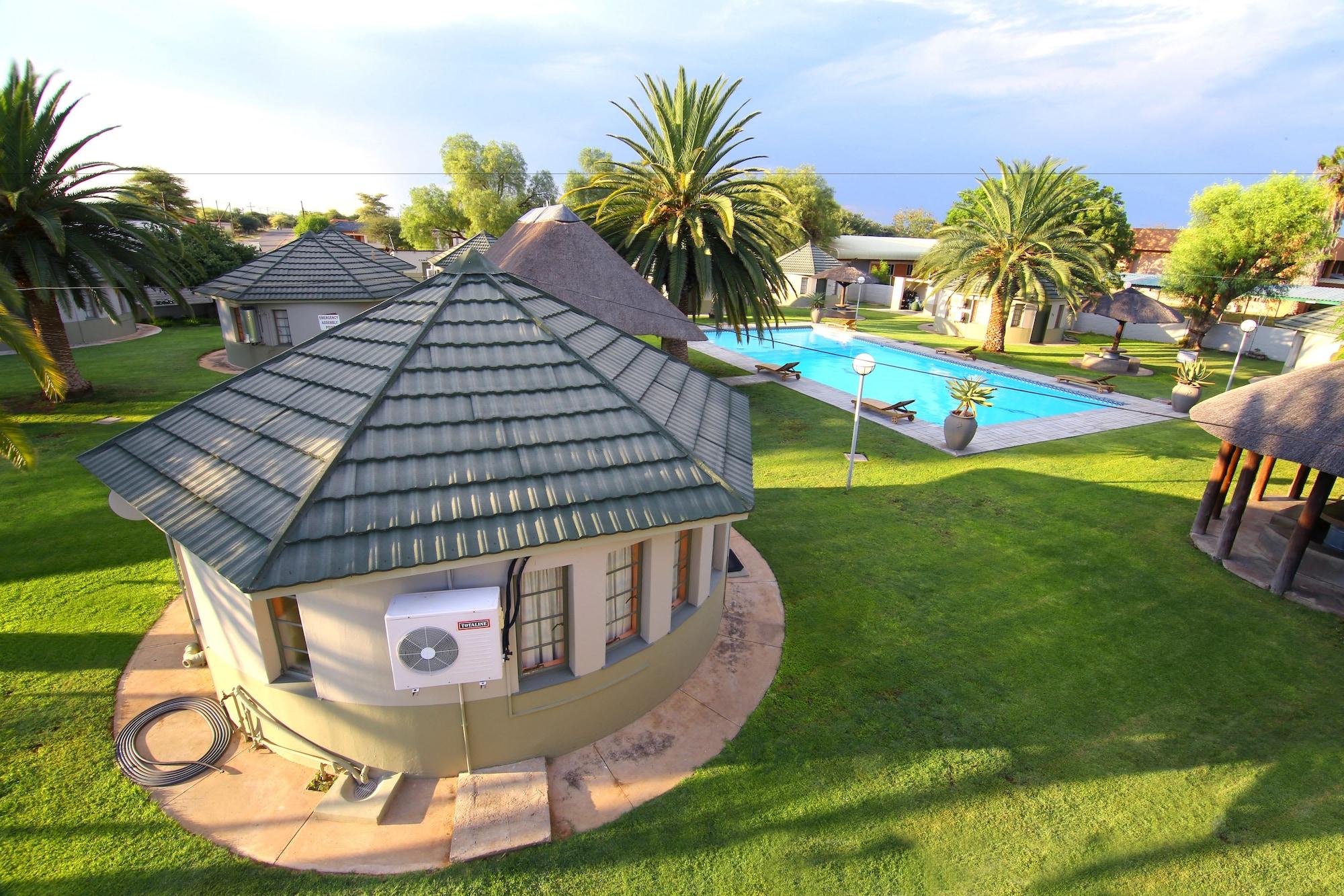 Kalahari Arms Hotel Khemsbok Bagian luar foto
