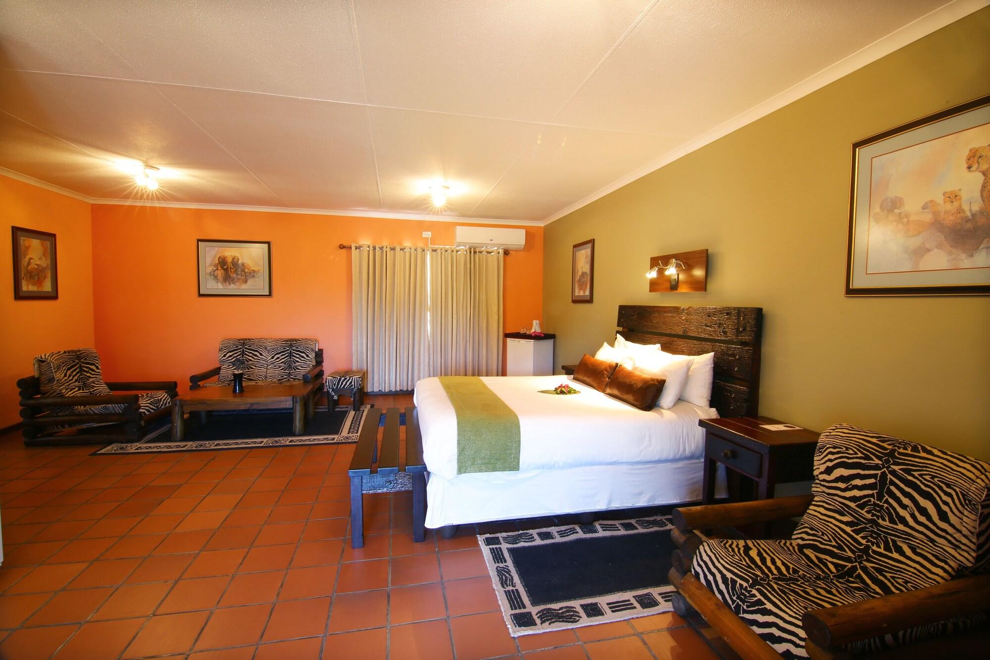 Kalahari Arms Hotel Khemsbok Bagian luar foto