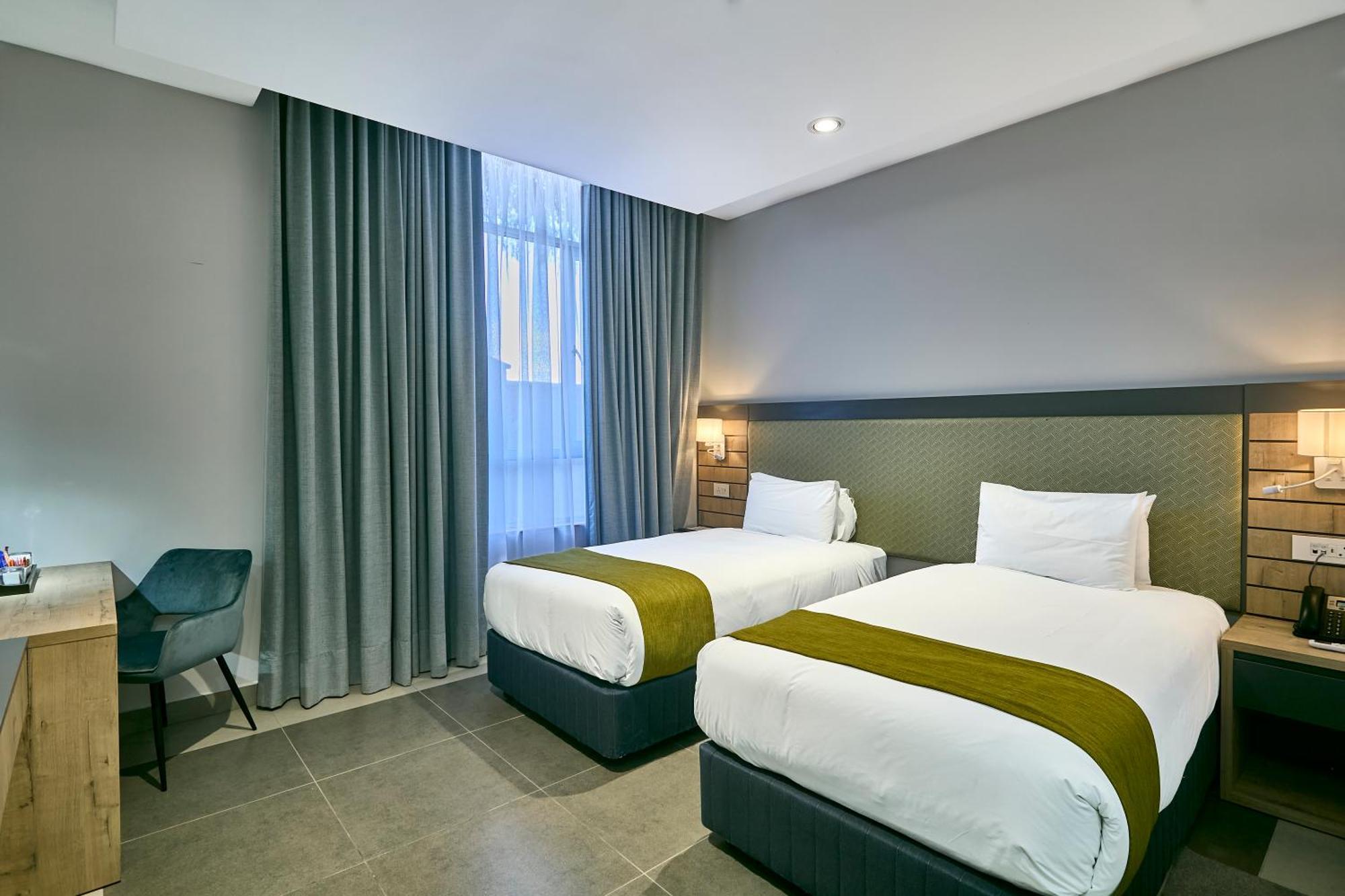 Kalahari Arms Hotel Khemsbok Bagian luar foto