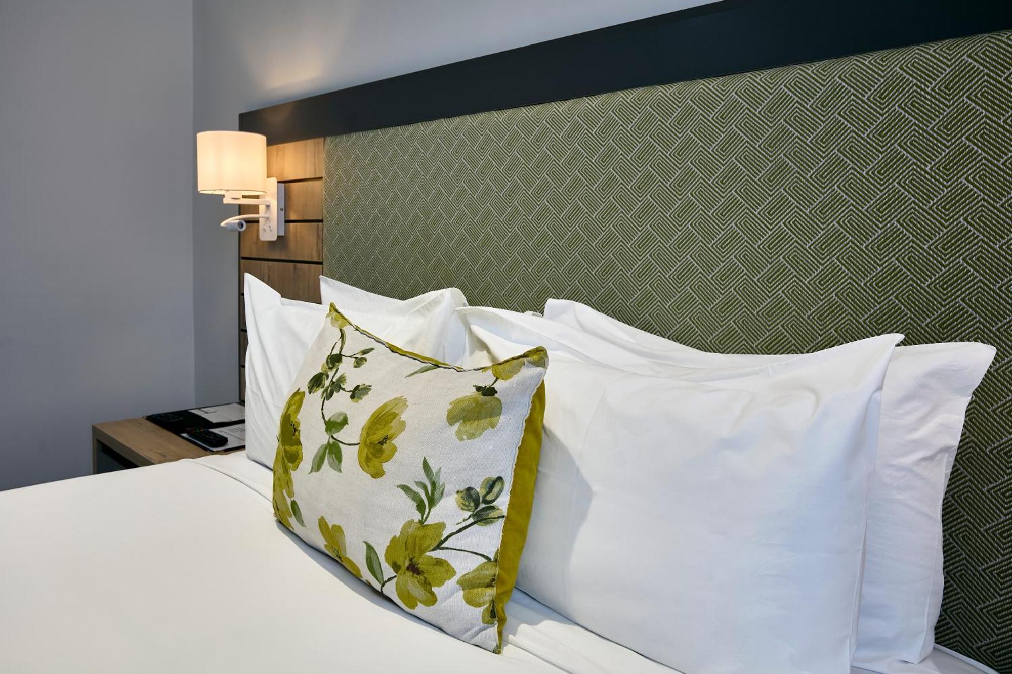 Kalahari Arms Hotel Khemsbok Bagian luar foto
