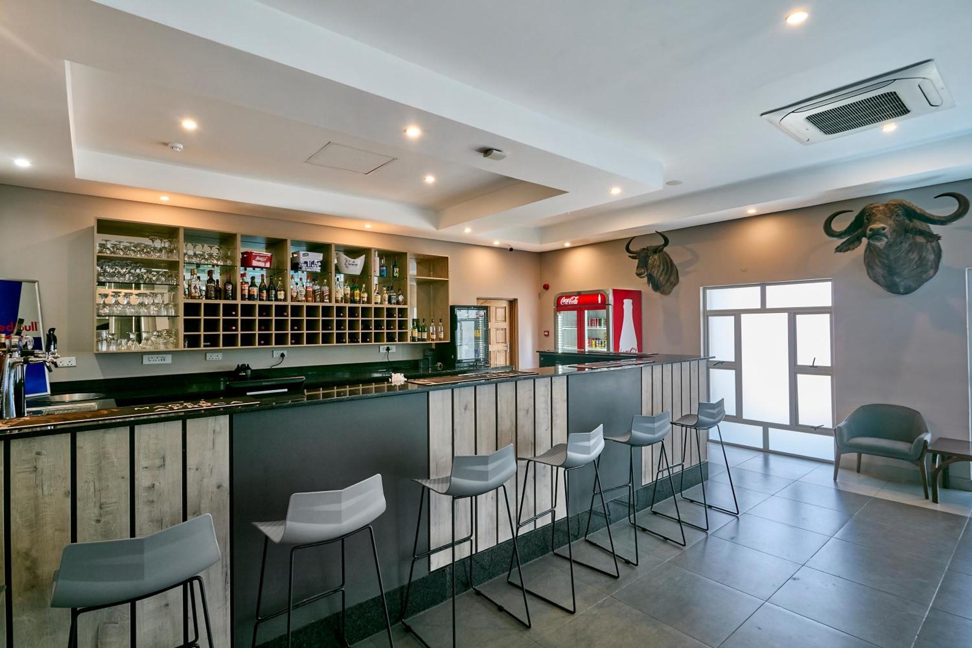 Kalahari Arms Hotel Khemsbok Bagian luar foto