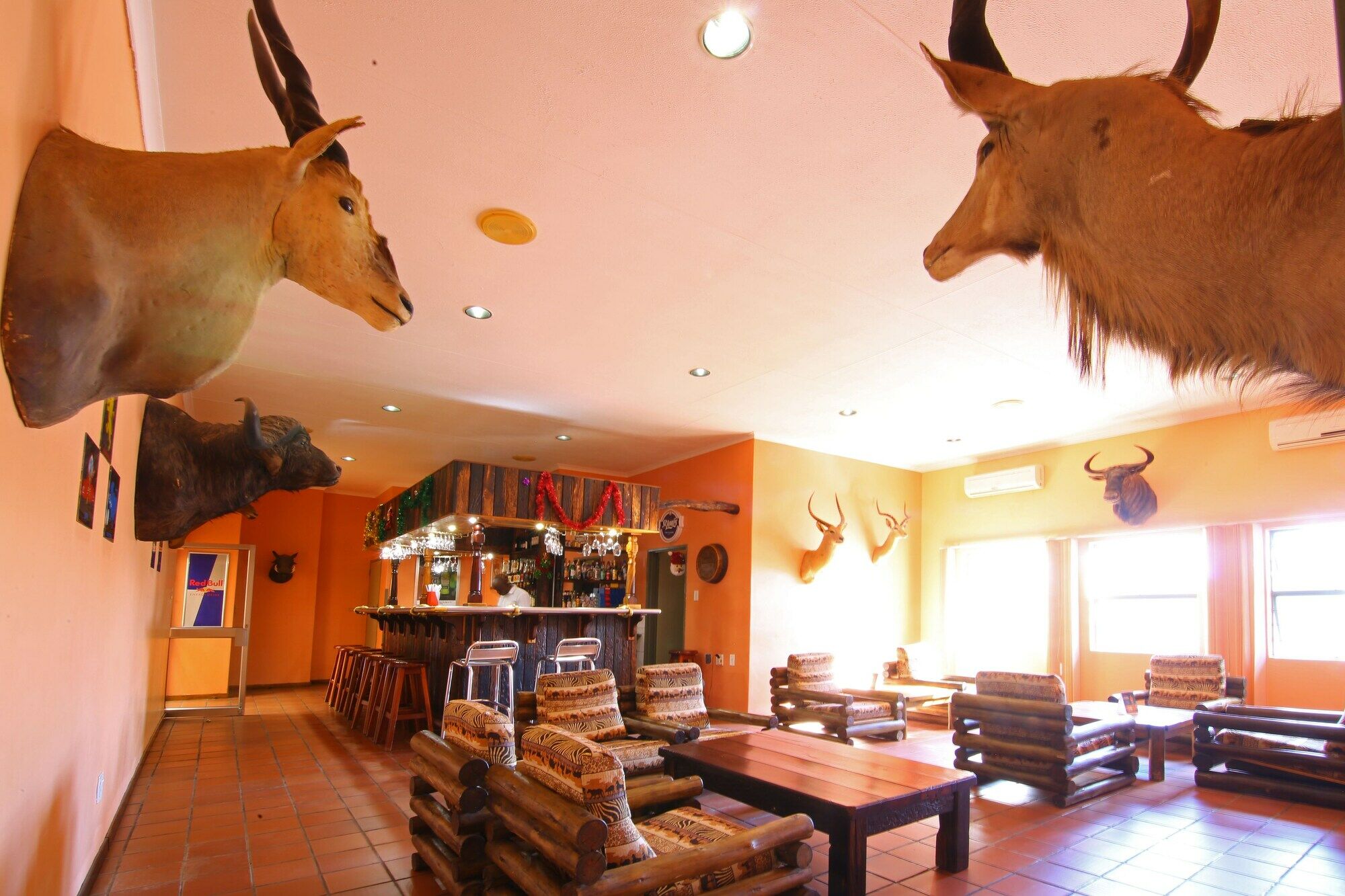 Kalahari Arms Hotel Khemsbok Bagian luar foto